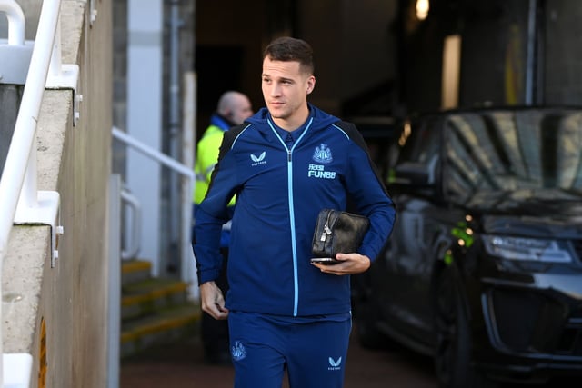 Right-back Javier Manquillo is expected to leave Newcastle United summer after a season on the fringes of Eddie Howe's side. The 29-year-old is under contract for another seaosn. (Pic: Getty Images)