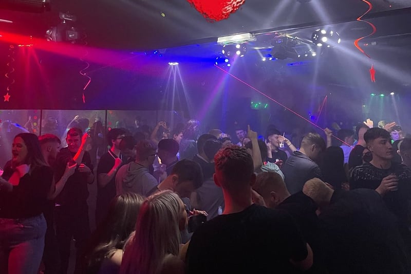 Who knew Balloch had a club? And a pretty good one at that, it’s great to head out to get away from the busy clubs of Glasgow for a more relaxed and intimate venue in the Lochside town of Balloch.