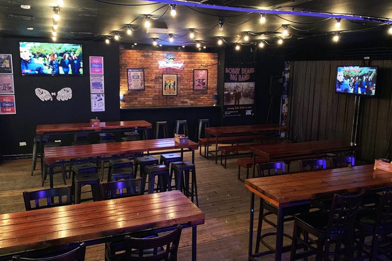 Where: 17 Byres Rd, Partick, Glasgow G11 5RD - A laid-back pub with an underground vibe featuring regular live music and a spacious beer garden. There are several TV screens as well.