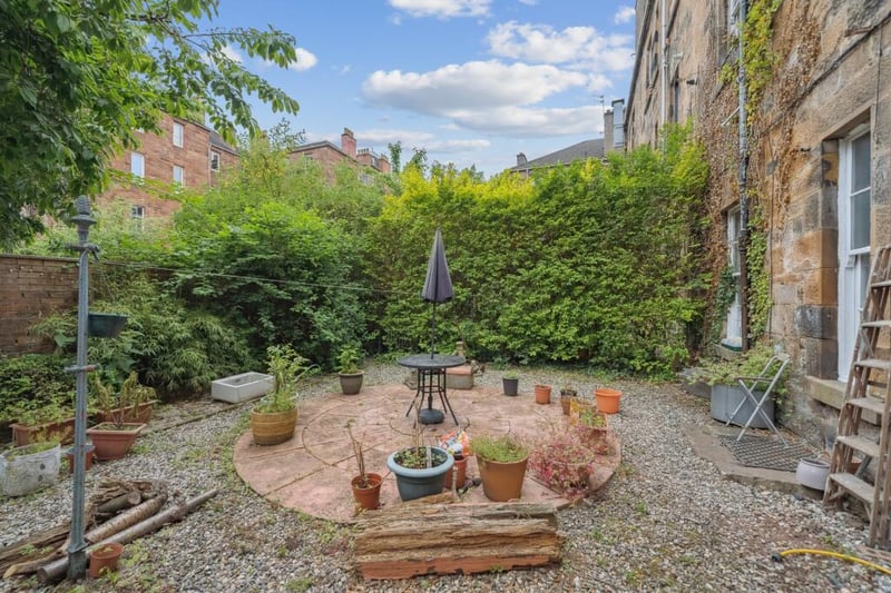 The shared rear garden space is the perfect place to relax on a sunny day in Glasgow’s Southside. 