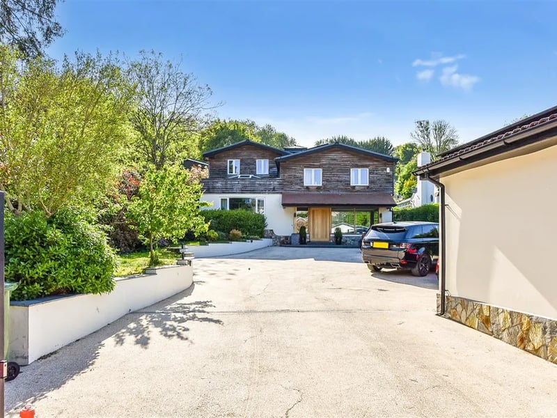 This property is located on Southdown Road