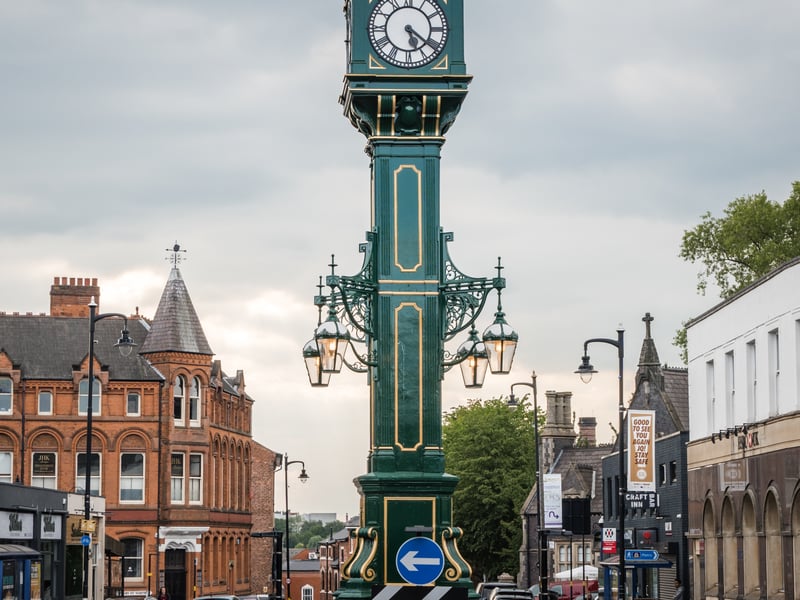 Jewellery Quarter is a historic neighbourhood having been the hub of innovation during the 19th century. It is still a major producer of jewellery in the country and Europe.