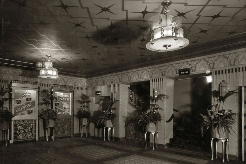 View of the lobby at the Paramount Theatre, Pilgrim Street, Newcastle upon Tyne, September 1931 (TWAM ref. DX1677/1/1).