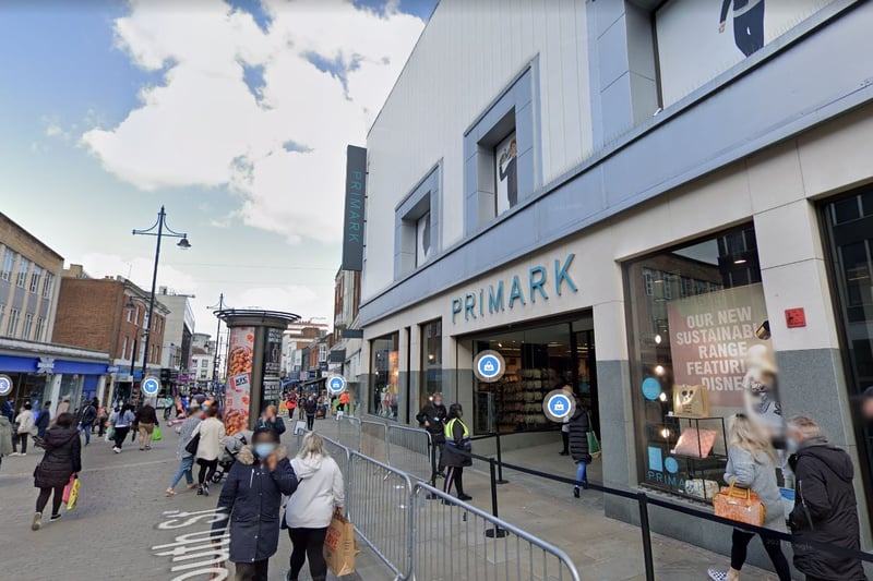 Primark Romford is at 33-35 South Street. Romford Station has Overground and Elizabeth line services. (Google Maps)