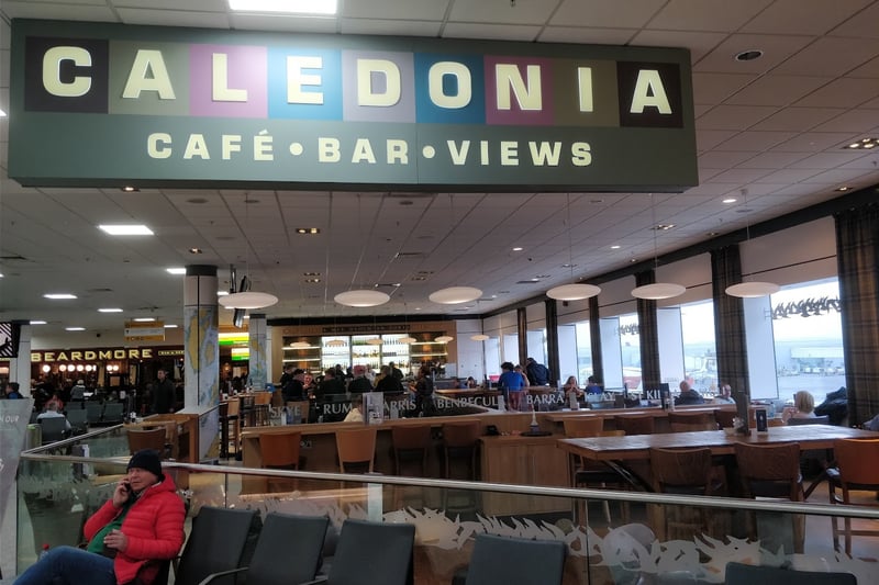 Caledonia offers a fabulous selection of light bite food and your favorite drinks from pastries to pints, classic bruschetta to coffee, and cocktails. There are also freshly prepared sandwiches and baguettes if you want to take something with you for the journey. You can find the bar & restaurant beyond security.