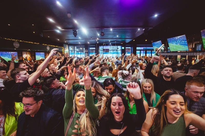 Grace’s is a huge venue, with a whole additional room for live bands. It’s one of the busiest Irish pubs in the city centre and has a packed St Patrick's weekend schedule. 