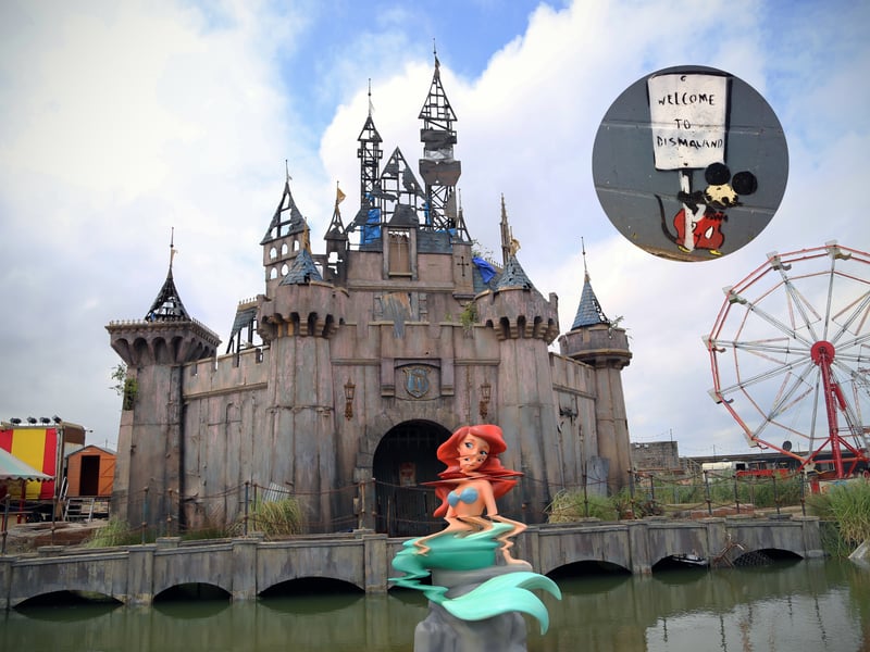 Described as a ‘nonconformist amusement park’, this work combines “Dismal” (depressive) and Disneyland. The artist himself described it as ““a place where you can get your counterculture easily available over the counter” calling it a “bemusement” park “whose big theme is — theme parks should have bigger themes.”