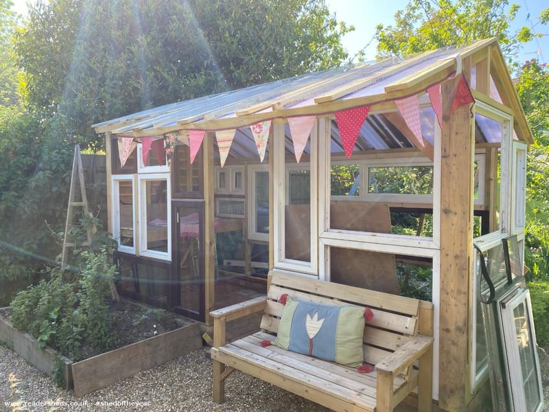 Name: Sarah Allen
Shed: My Little Slice of Heaven
From: Kent
