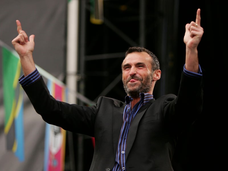 The Wet Wet Wet singer has a love for Rangers - he feels it in his fingers, he feels it in his toes. Marti used to make the short strip to Ibrox regularly as a young lad growing up in Clydebank.