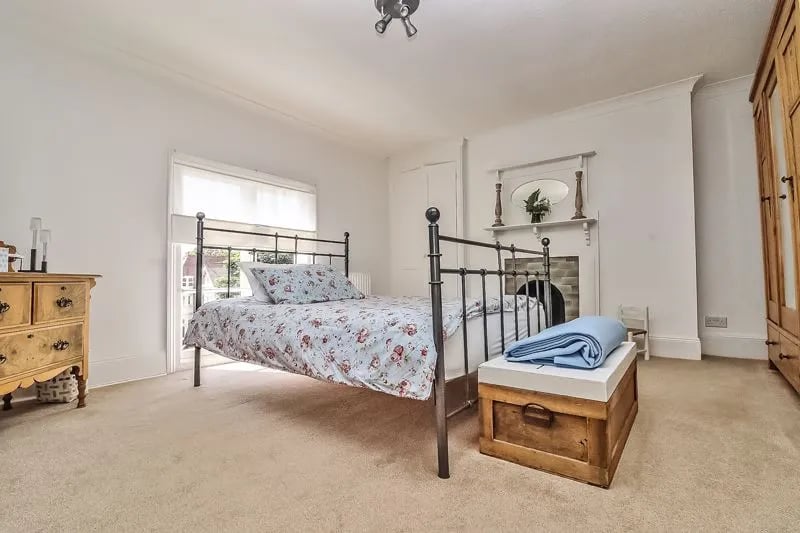 Second bedroom