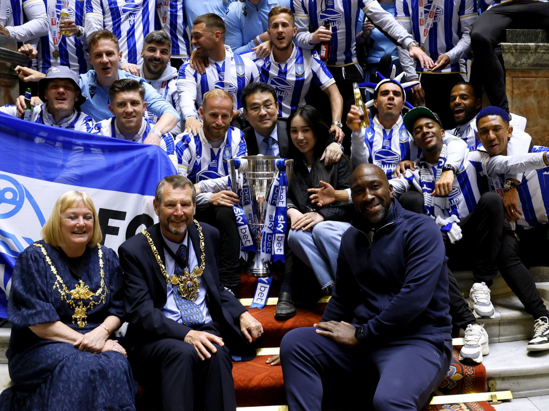 Transfer policy played key part in Sheffield Wednesday’s shock Darren Moore decision