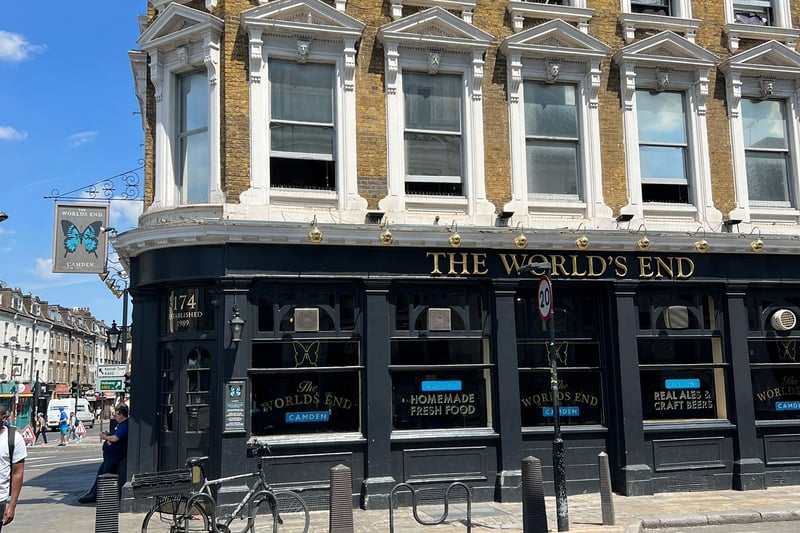 The World’s End is the traditional meeting place for a Camden night out, being right across the road from the station, with plenty of space. It sits above famed rock venue The Underworld. (Photo by Lea Verrier)