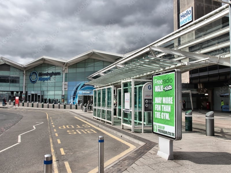 Birmingham Airport has 9,994 Google reviews giving it a rating of 3.5. One person said: "Nice little airport with lots of possibilities to eat, drink and shop. Security check can be modified as it takes a long time to pass. All in all to be recommended." Image: Tupungato