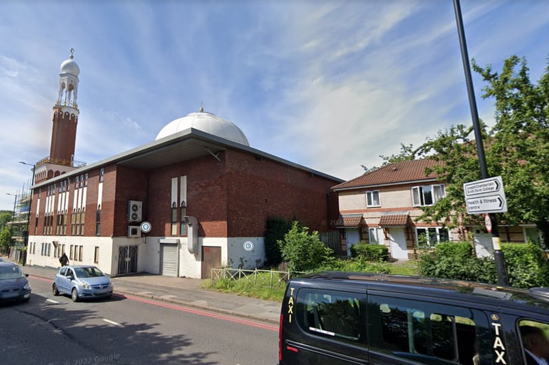 This is the second purpose built mosque in the United Kingdom & was built in 1969 and opened to the public in 1975.  It is one of the most recognised religious buildings in the city of Birmingham. (Photo - Google Maps)