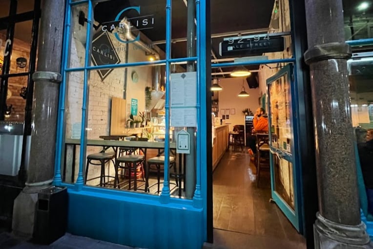 ⭐ Carlisi has a 4.9 out of five rating on Google from 535 reviews and was handed five stars by the Food Standards Agency in July 2019. 📝 Authentic Sicilian street food, and tasting boards of charcuterie. 💬 One reviewer said: "If you haven’t visited Carlisi on Dale Street then you are missing out! I try and visit here at least 3 times a month. I would have to say that their cannolis are the best that I have ever tried! You are always made to feel very welcomed by Alesio and Federico and the atmosphere is warm and friendly. I would highly recommend!"📍Dale Street, Liverpool L2 5TF