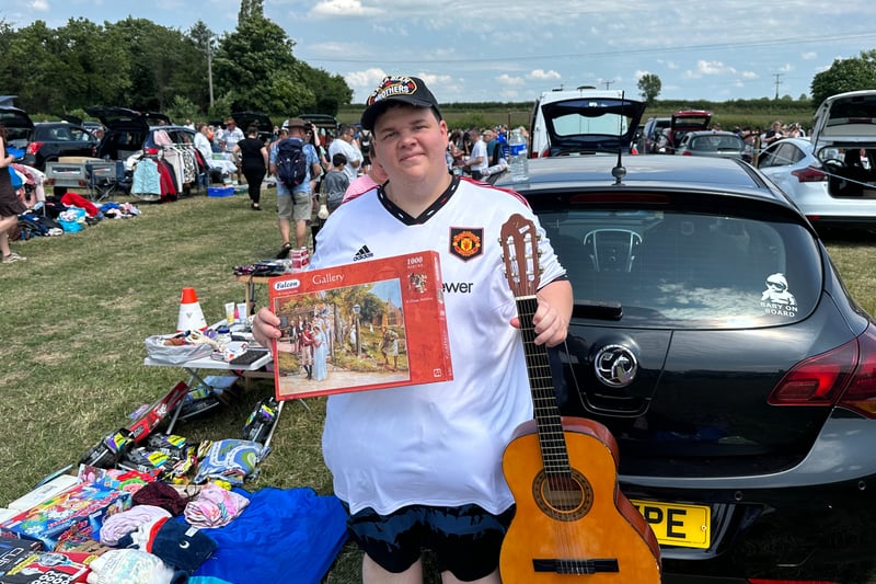 Zoubi Miles is clearing his house in aid of Muscular Dystrophy UK, with two of his family members sufferers of muscular dystrophy. Mr Miles, from Bath, had already made £50 when we spoke to him 30 minutes after opening. Among the items he was selling were puzzles for £2 and a guitar for £5.