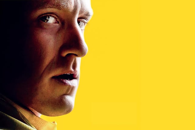 This film tells the true story of the journalist David Walsh as he investigates the truth behind Lance Armstrong's career.
