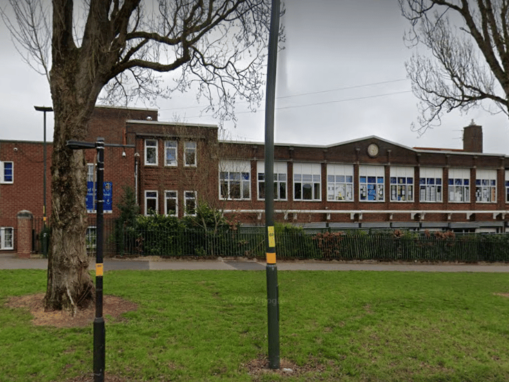 64% of parents who made it their first choice were offered a place for their child. A total of 16 applicants had the school as their first choice but did not get in.