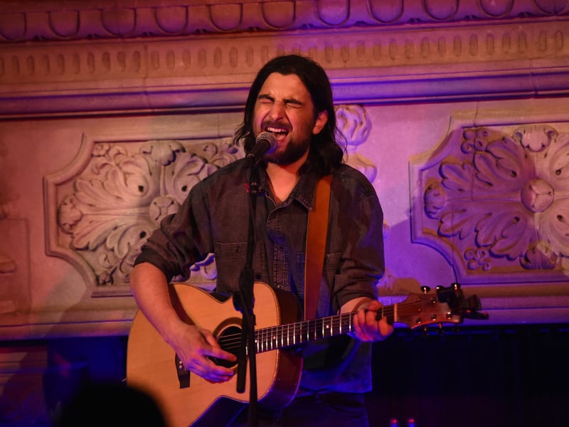 American folk-pop sensation Noah Kahan will take on First Direct Arena in the new year.