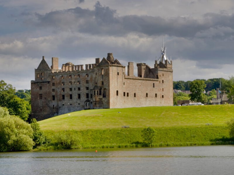 The ruins of this palace are located in Linlithgow town in West Lothian, approximately fifteen miles west of Edinburgh. The site - which was occupied as far back as 2,000 years ago during Roman times - was a principal residence for Scottish monarchs in the 15th and 16th centuries.