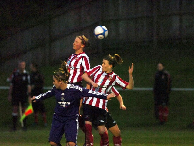 Jordan Nobbs gets up highest for Sunderland v Newcastle in 2009.