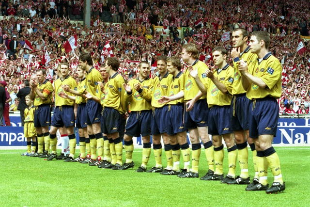 Sunderland wore this for that famous 1998 Football League first division play-off final.