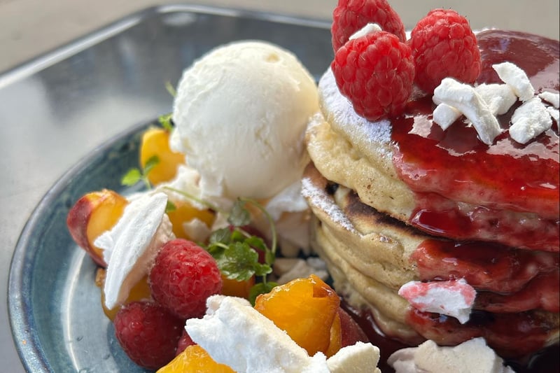 Have brunch at the Southside’s best cafe with dishes like Peach Melba pancakes with vanilla ice cream.