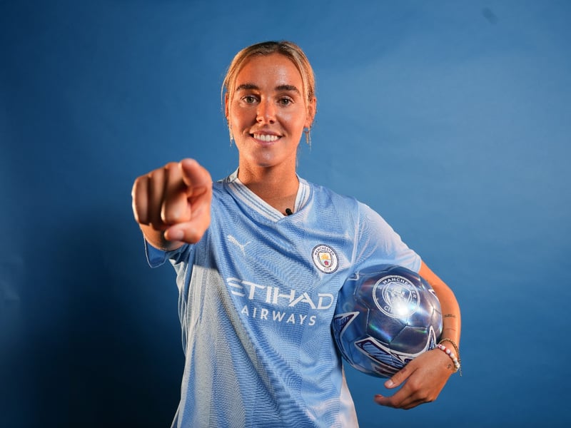 Manchester City star Jill Roord is valued at $340,000. 