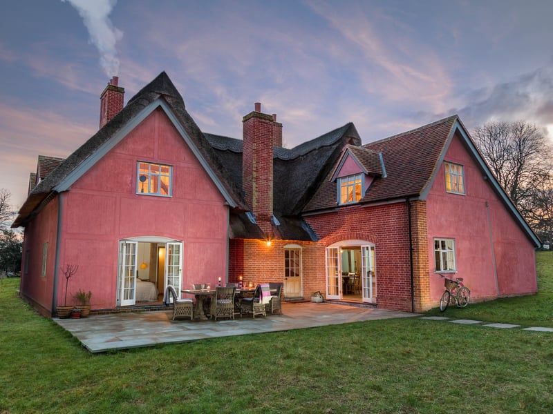 Suffolk Farmhouse - £5,193 for 3 nights