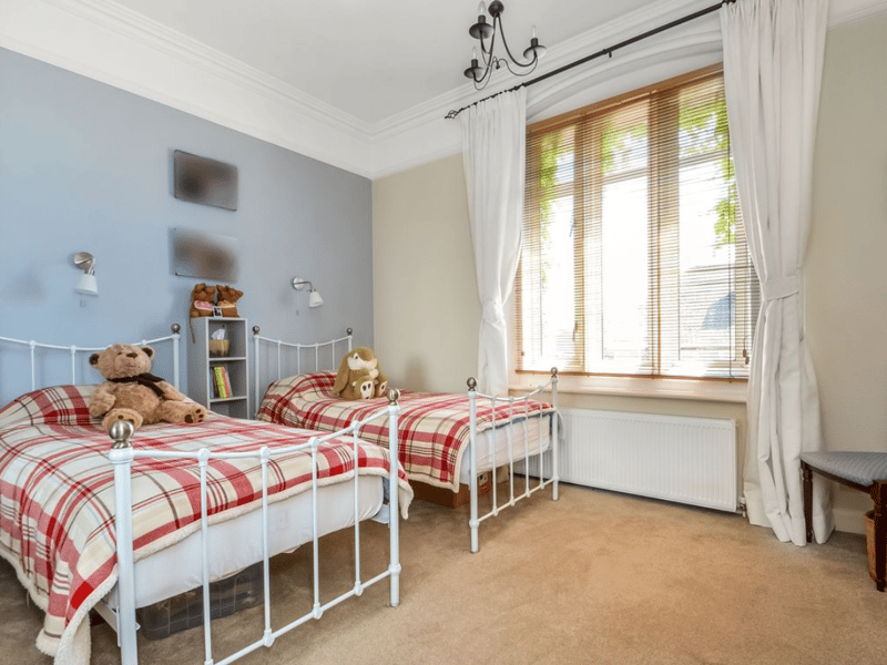 Another bedroom