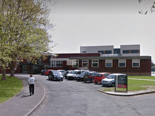 81% of parents who made it their first choice were offered a place for their child. A total of 64 applicants had the school as their first choice but did not get in