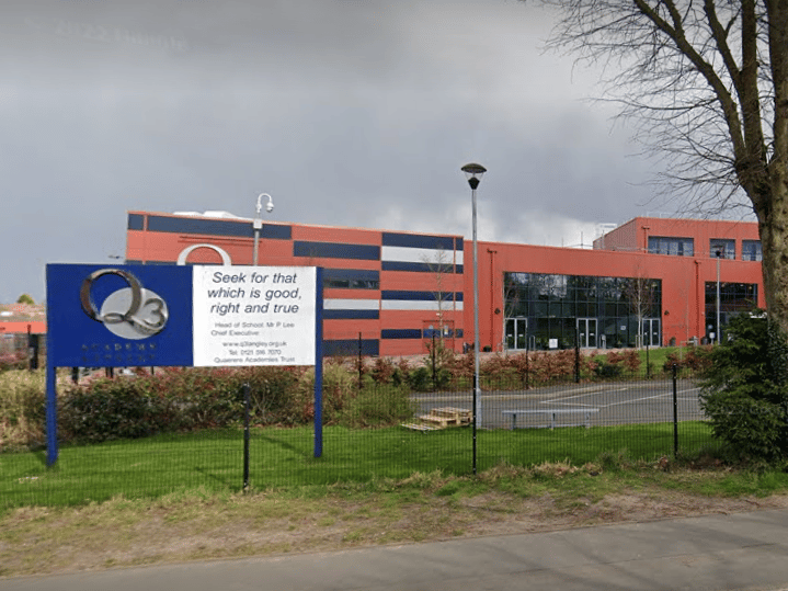 85% of parents who made it their first choice were offered a place for their child. A total of 345 applicants had the school as their first choice but did not get in