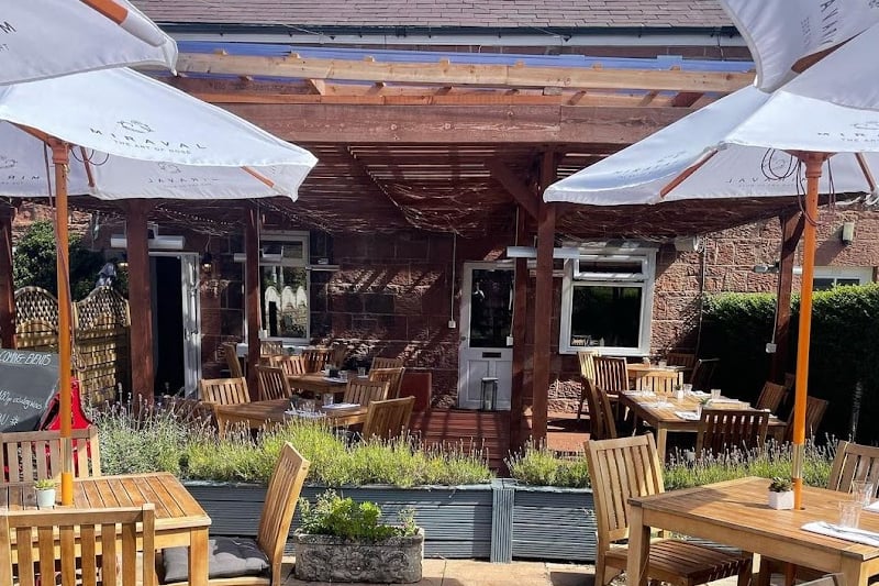 Burnt Truffle is a renowned bistro in the heart of Heswall, serving high quality food in a relaxed setting. ⭐ The Telegraph Road restaurant is rated 'good' by the Good Food Guide. 📍106 Telegraph Rd, Heswall, Wirral, Merseyside CH60 0AQ
