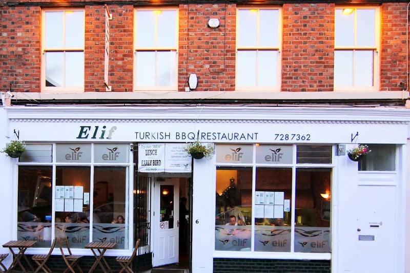 ⭐ Elif has a 4.6 rating on Google Reviews from 748 reviews and was handed five stars by the Food Standards Agency in March 2018. 📝 Familiar Turkish eats like hot & cold meze, chargrilled meats & casseroles in a cheerful spot. 💬 “Good food! Best kebab ever!”
