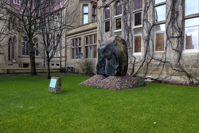 On display outside the University of Manchester’s Beyer Building there is a 20-tonne Andesite boulder made of prehistoric lava, which was uncovered in 1888 during construction work on Oxford Road. It is thought to have travelled here with a glacier during the Ice Age and is originally from the Lake District area.  (Photo:David Dixon via Wikimedia Commons)