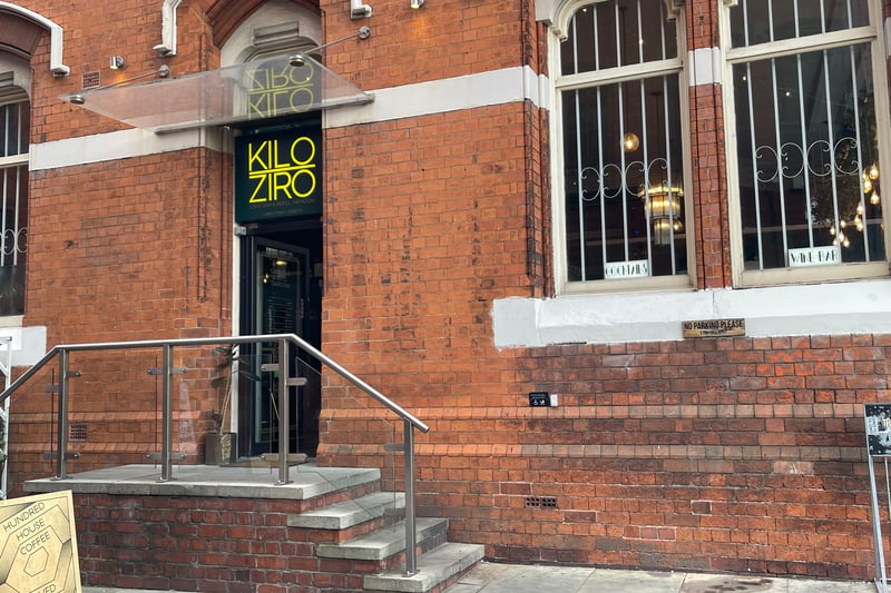 Kilo Ziro is a meat free cafe bar and refill taproom in the Custard Factory. They do tasty vegan sausae rolls and their Afternoon Tea's are a mix of vegetarian and vegan pieces
It has 4.7 stars from 75 Google reviews.