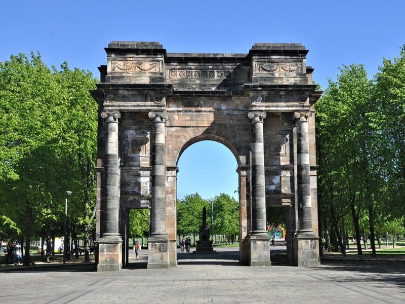 The Glasgow council tell us that “Glasgow Green is a 55 hectares/136 acres site and is by far the oldest of the city's parks which is “situated within walking distance of the city centre”. With superb views of the River Clyde, it is an ideal location for a gentle walk with plenty of space as the paths are comfortably wide.