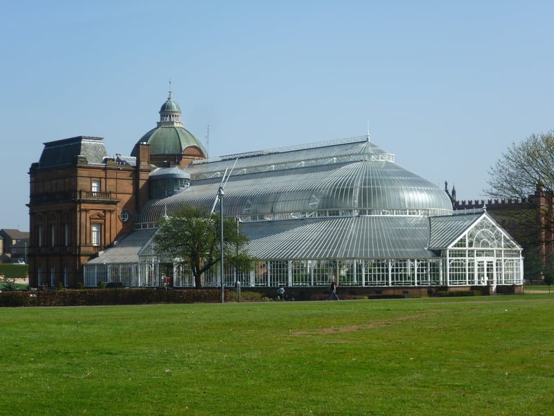 The People’s Palace can be found by the beautiful Glasgow Green and it “tells the story of Glasgow and its people from 1750 to the present day” according to Visit Scotland. The site holds a wealth of fascinating photographs, prints and other objects which offer an unparalleled view into the lives of Glaswegians over the years.
