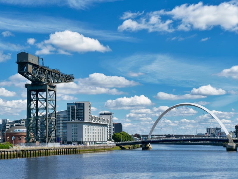 Considered not only one of Glasgow’s most iconic landmarks but Scotland’s as a whole, you can find the Finnieston Crane located by the River Clyde. This is the main river that runs through Glasgow and it is a big part of the city’s history. It was once the place where merchants’ ships would dock; before shipyards were scrapped and/or repurposed.