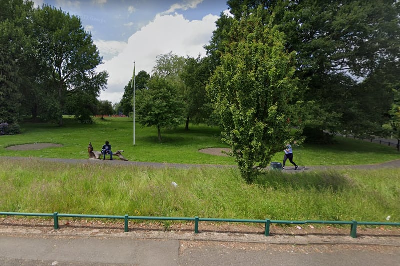 Close to the University of Birmingham, lies the Selly Oak Park. More than 30 acres of medieval deer park, this is the largest public open space in the Selly Oak district. A walk here is bound to be refreshing. (Photo - Google Maps)