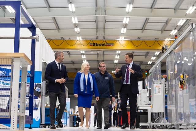 Chancellor Jeremy Hunt at Factory 2050 in Sheffield with South Yorkshire mayor Oliver Coppard, left, Maria Laine, President of Boeing, UK, Ireland and Nordic region, and Steve Foxley, chief executive officer at the AMRC.