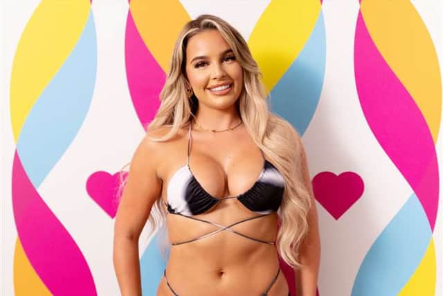 Ella Barnes joined the villa a bombshell and won the heart of Mitch. From Lifted Entertainment. Love Island: SR10 on ITV2 and ITVX. 
