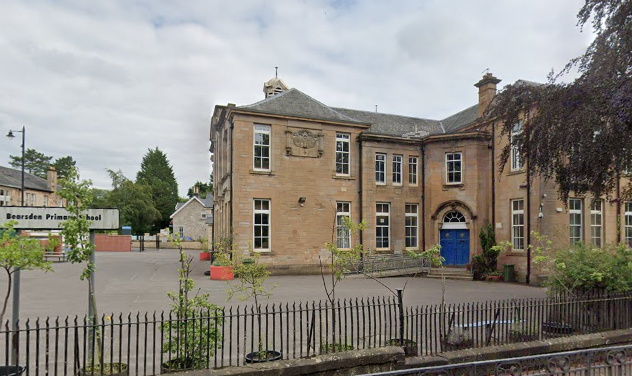 Bearsden Primary School is the third highest ranked primary school in East Dunbartonshire. 