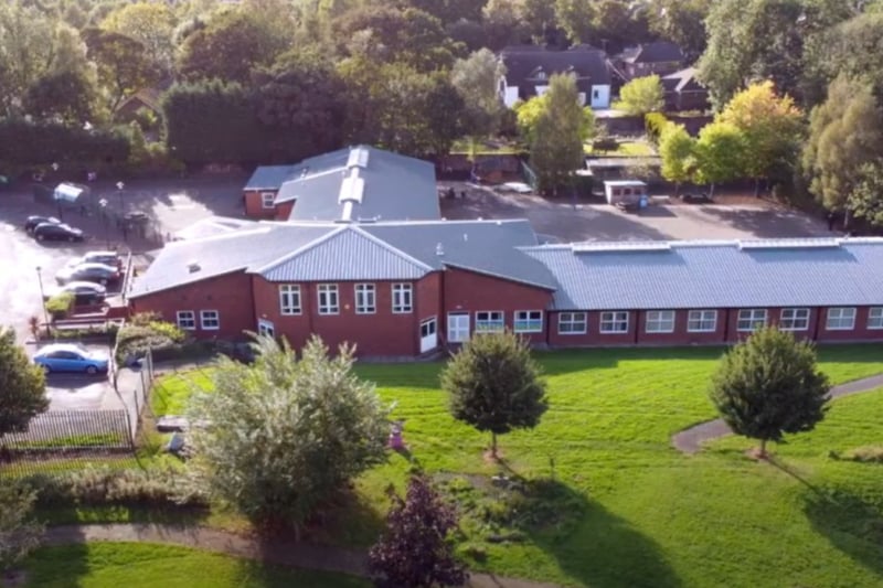St Thomas of Canterbury Catholic Primary School, on Rainford Road, has 80% of pupils meeting the expected standard.
