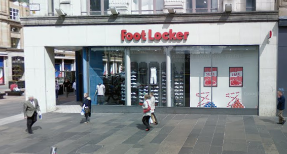 Foot Locker is still present on Argyle Street but had larger premises facing the St Enoch Centre. It is now the home of HSBC bank. 