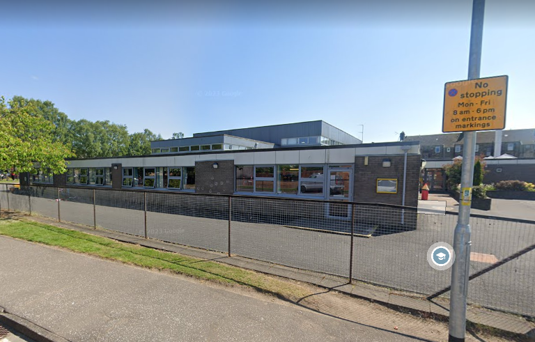 Knoxland Primary School  is the highest ranked primary school in West Dunbartonshire. 