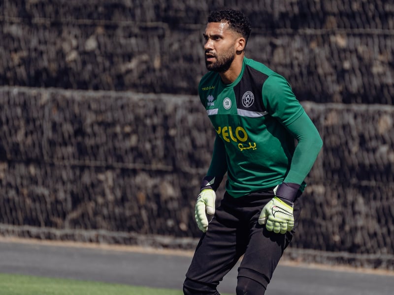 Had a relatively quiet start to the game aside from some commanding claims but kept alert and made a very smart save away to his left to keep out a Mendez-Laing effort that was curling into the far corner. Did well to keep out another former Blade in Washington later in the game