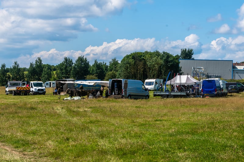 Travellers arriving on site for the first Jr Price Drigfair held in a field on the edge of Drighlington, near Leeds. Picture By Yorkshire Evening Post Photographer