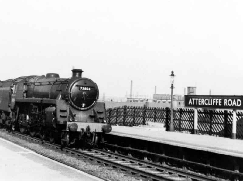 A Standard Class 5 Engine No. 73054 train passing Attercliffe Road Station, Sheffield, in 1960. Photo: Picture Sheffield/R. Smith
