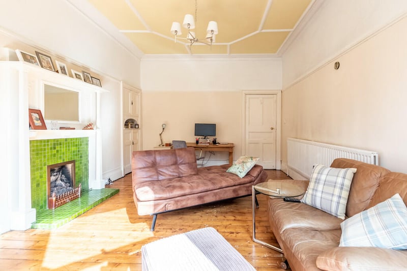 There is several period features in the living room including  cabinetry, panelling round the windows and original fireplace. It’s the perfect room for relaxing or entertaining. 